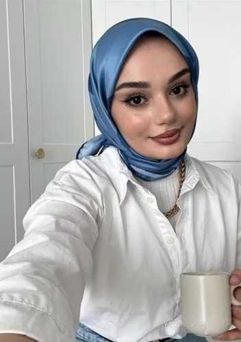 Türbanlı Ayşe Sevgilisine Sakso Çekiyor türbanlı ifşa