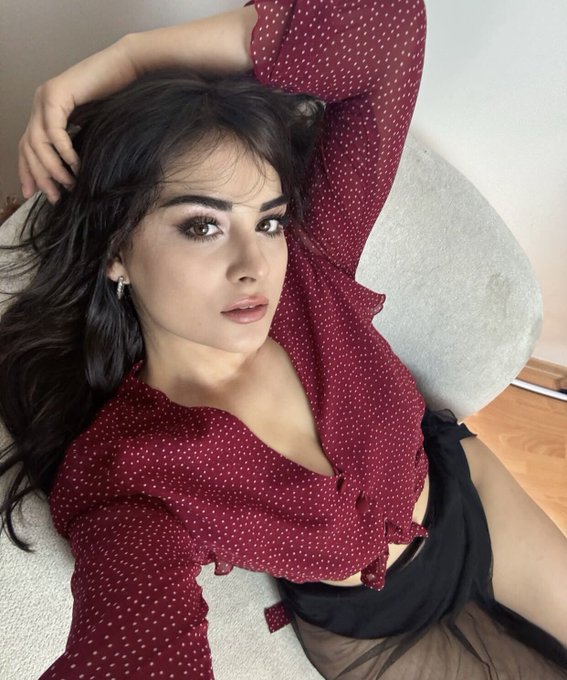 Öperken elimi amına atarak parmaklamaya başladım twitter ifşa